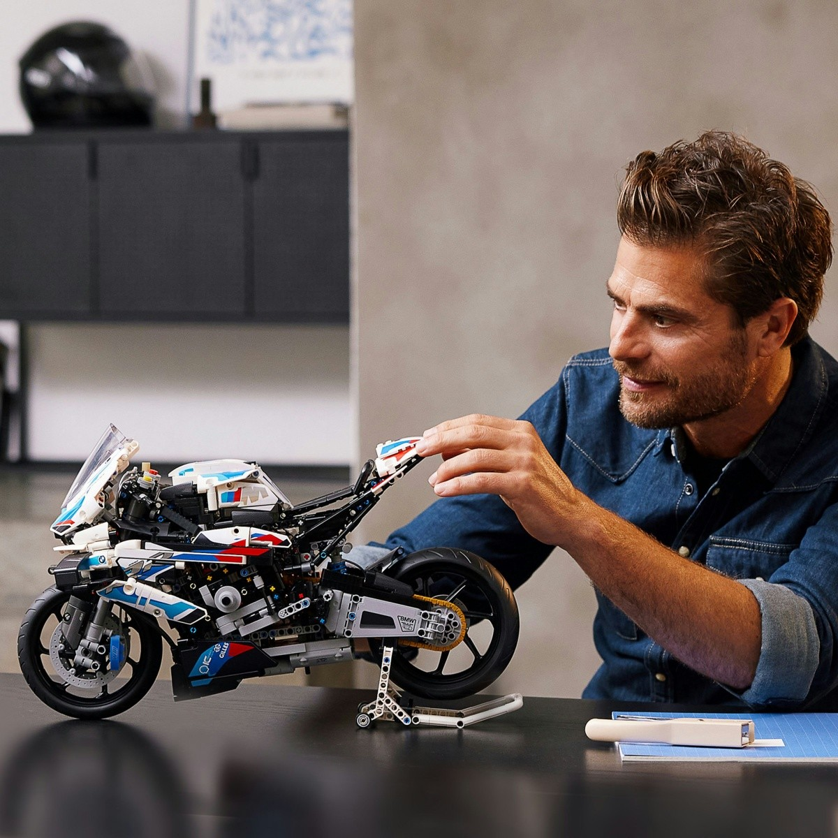 LEGO LEGO BMW M 1000 RR, prezenty na mikołajki